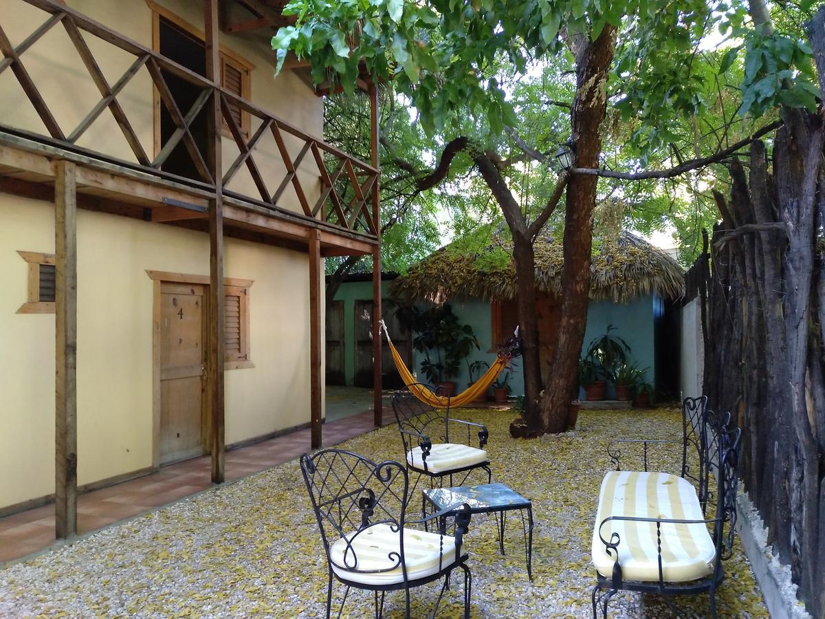 Hotel Loro Tuerto Barahona Εξωτερικό φωτογραφία