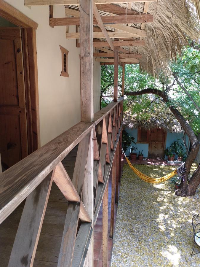 Hotel Loro Tuerto Barahona Εξωτερικό φωτογραφία
