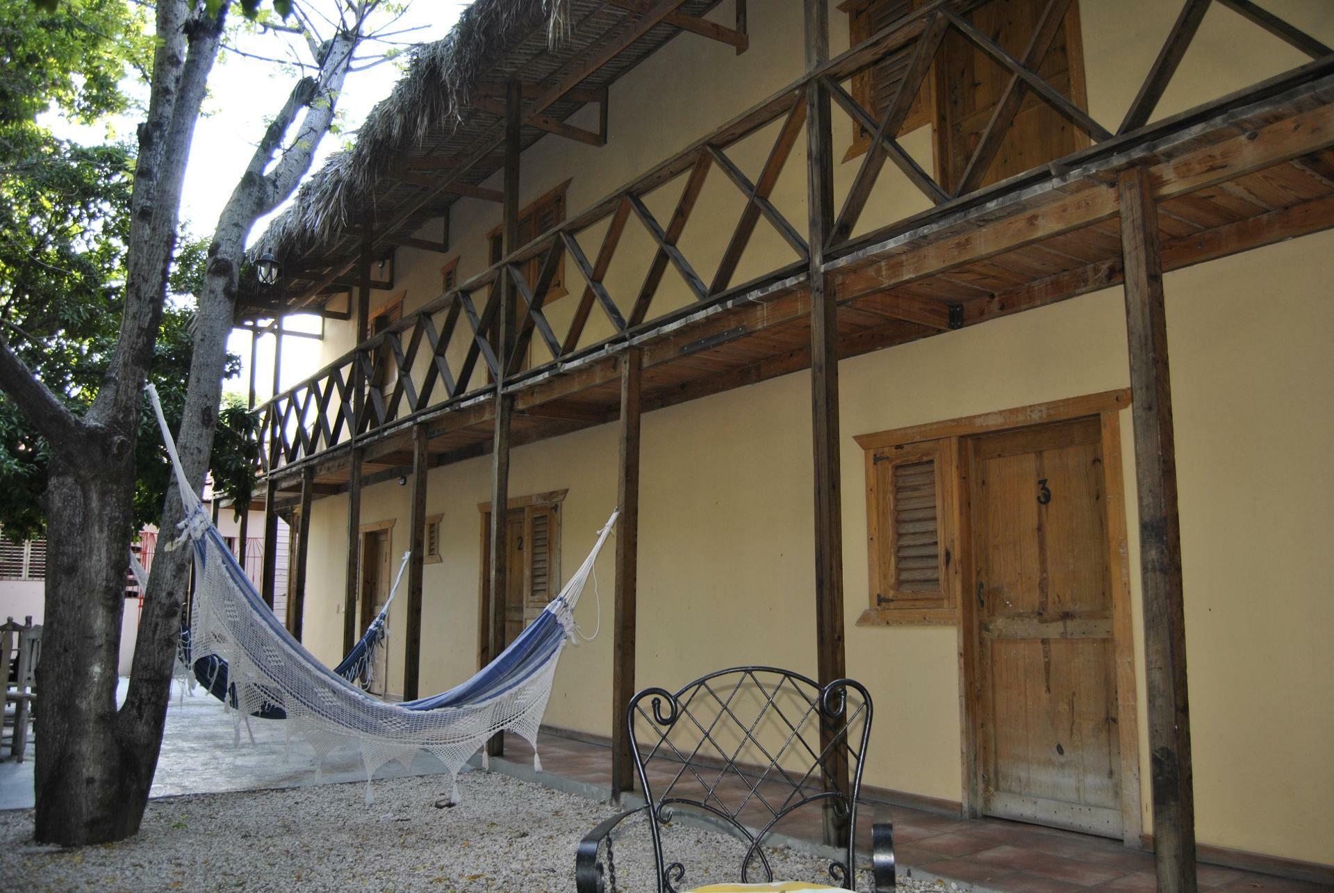 Hotel Loro Tuerto Barahona Εξωτερικό φωτογραφία